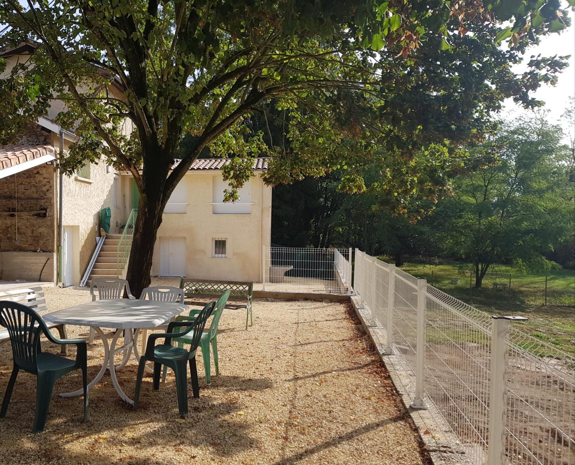 Le Gaspalette Saint-Uze Exterior foto